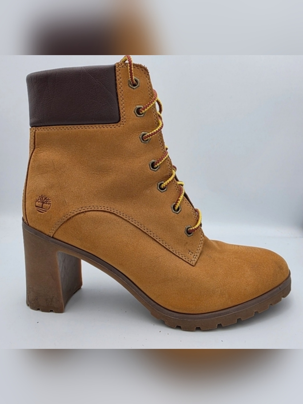 Timberland Allington Heights 6-inch lace-up boots, Size 8